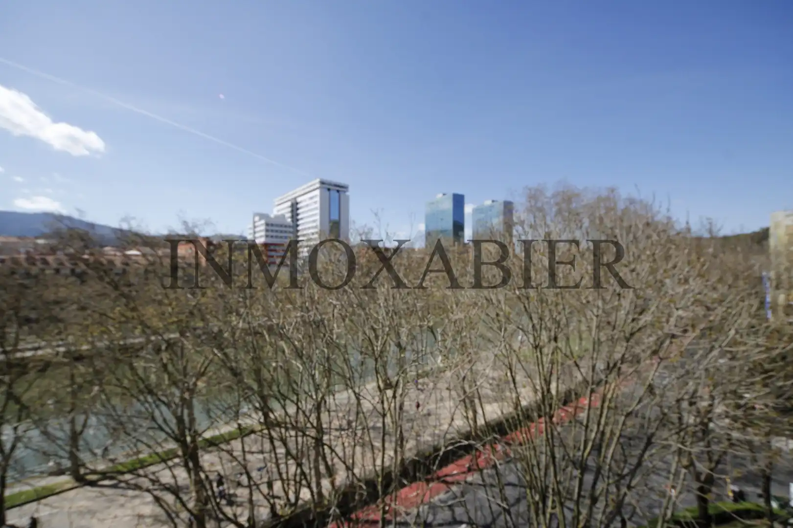 Vista exterior de Dúplex en venta en Bilbao  con Calefacción, Amueblado y Horno