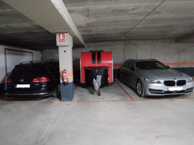 Garaje en Alquiler en Plaza Europa, 16 en Valle de Elorz / Elortzibar