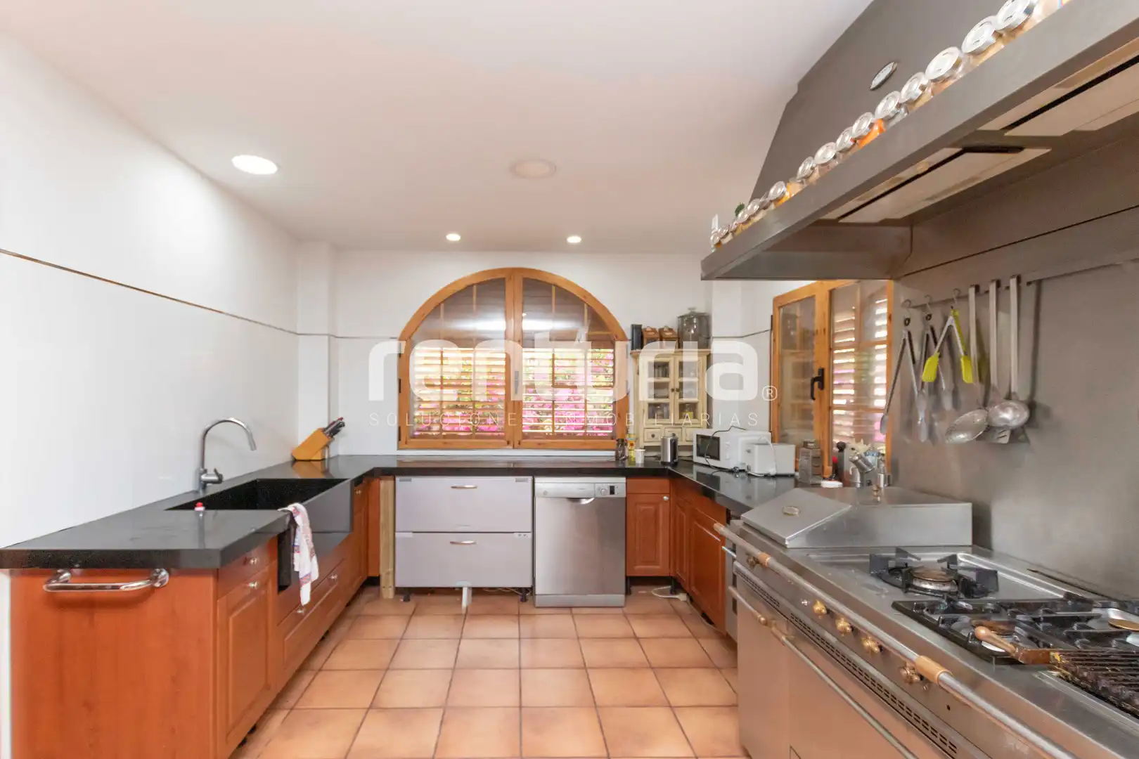Cocina de Casa o chalet en venta en Picanya con Aire acondicionado, Jardín privado y Parquet