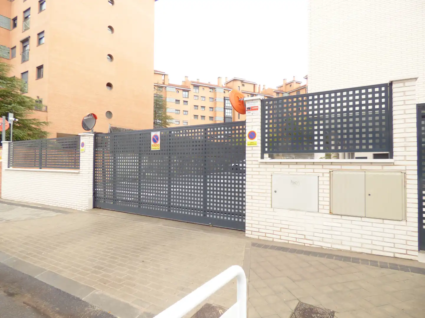 Parking of Garage for sale in Madrid