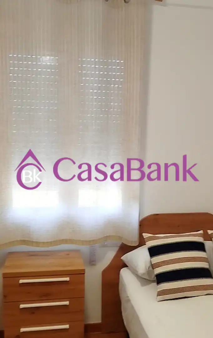 Außenansicht von Wohnung zur Miete in Córdoba mit Klimaanlage, Terrasse und Möbliert