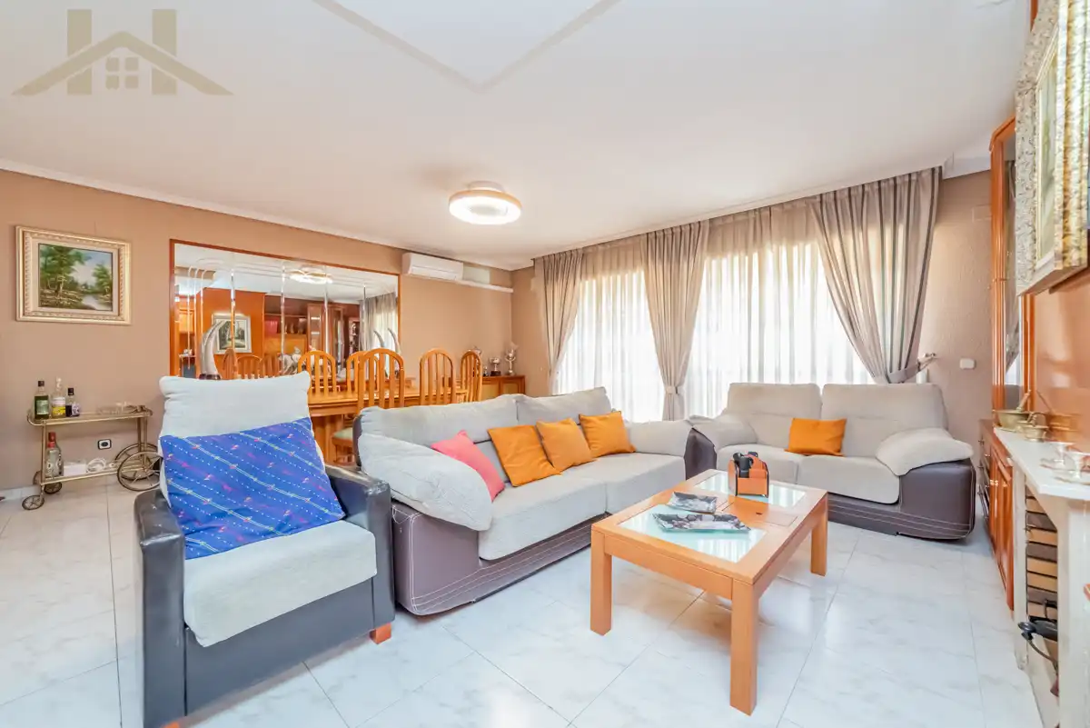 Living room of Detached homes for sale in Leganés  with Air Conditioner, Heating and Private garden