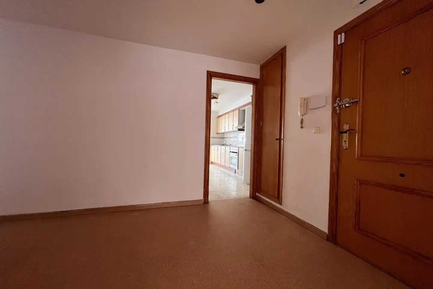 Habitación de Apartamento en venta en Villajoyosa / La Vila Joiosa con Terraza y Alarma