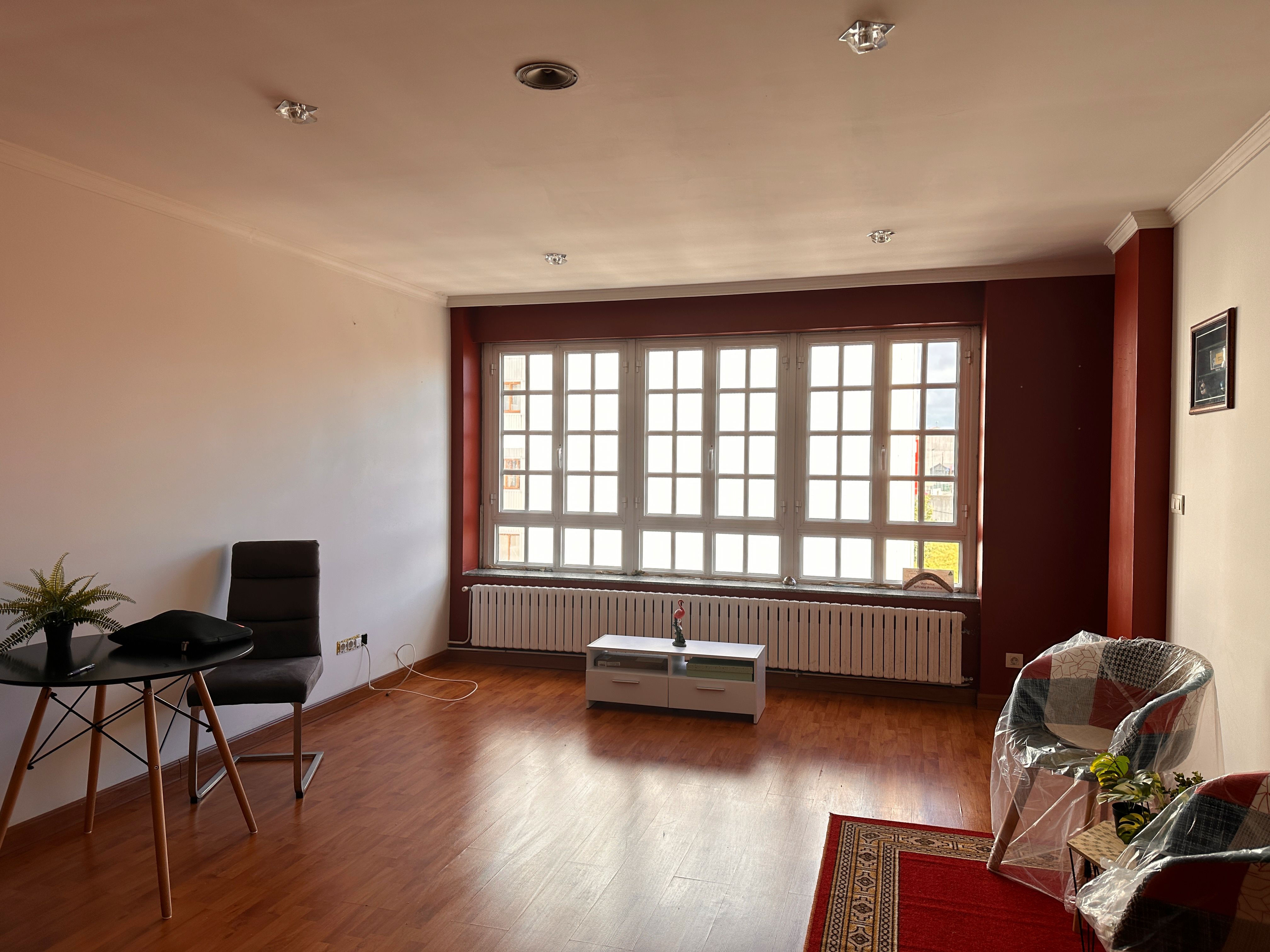 Sala d'estar de Pis en venda en Santa Comba amb Calefacció