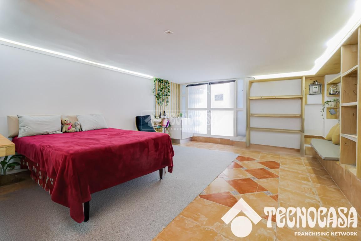Study for sale in Sistrells