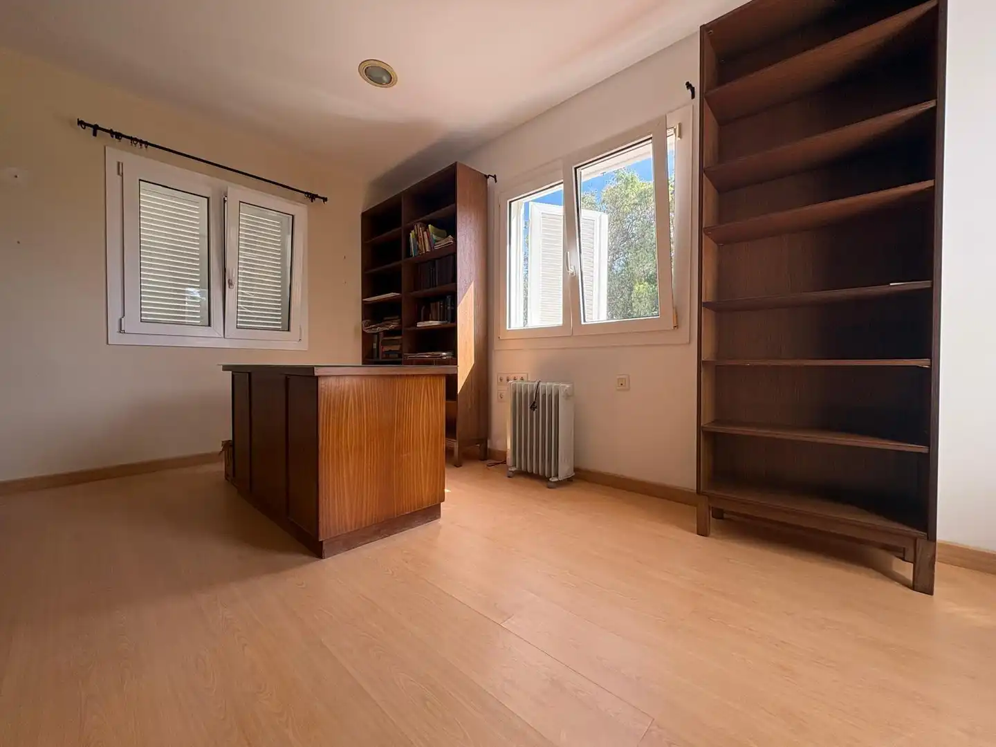 Bedroom of Houses for sale in Algeciras  with Air Conditioner, Private garden and Terrace
