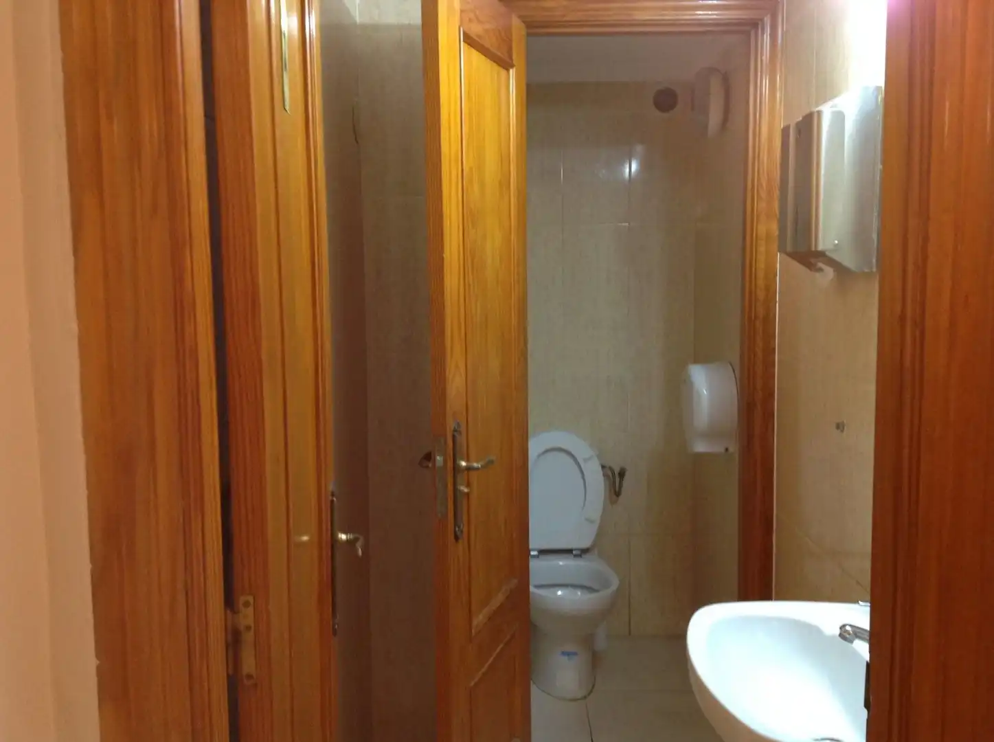 Local comercial en venda a Calle San Jerónimo Hermosilla, imagen 41