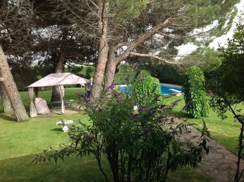 Jardín de Casa o chalet en venta en Santo Domingo de la Calzada con Calefacción, Jardín privado y Piscina