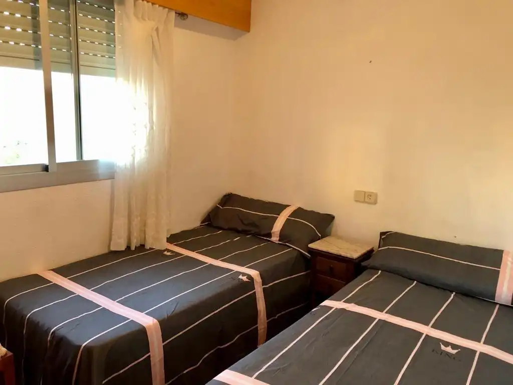 Apartments for rent in Calle VALLDIGNA, Playa de Gandia