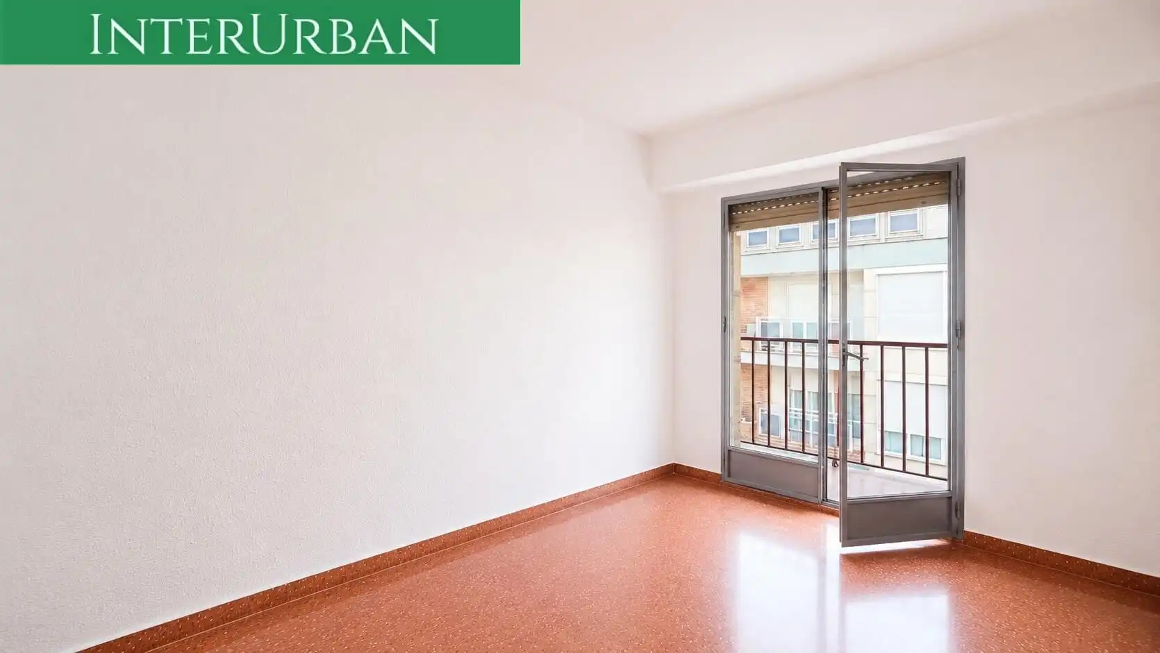 Habitación de Piso en venta en Llíria con Aire acondicionado, Calefacción y Balcón