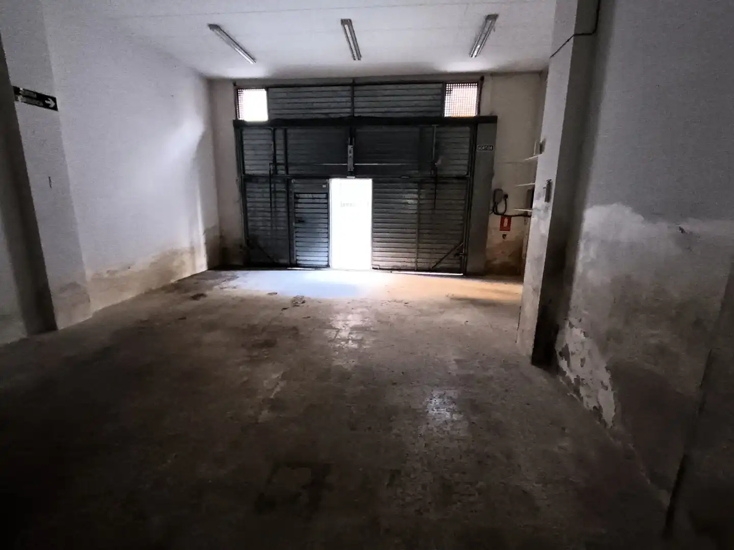 Business premises for sale in Carrer del Montsià, imagen 9