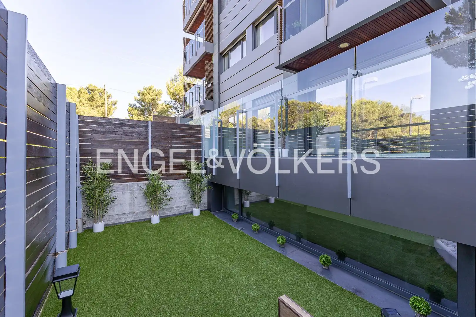 Terrace of Flat for rent in Majadahonda  with Air Conditioner, Heating and Private garden