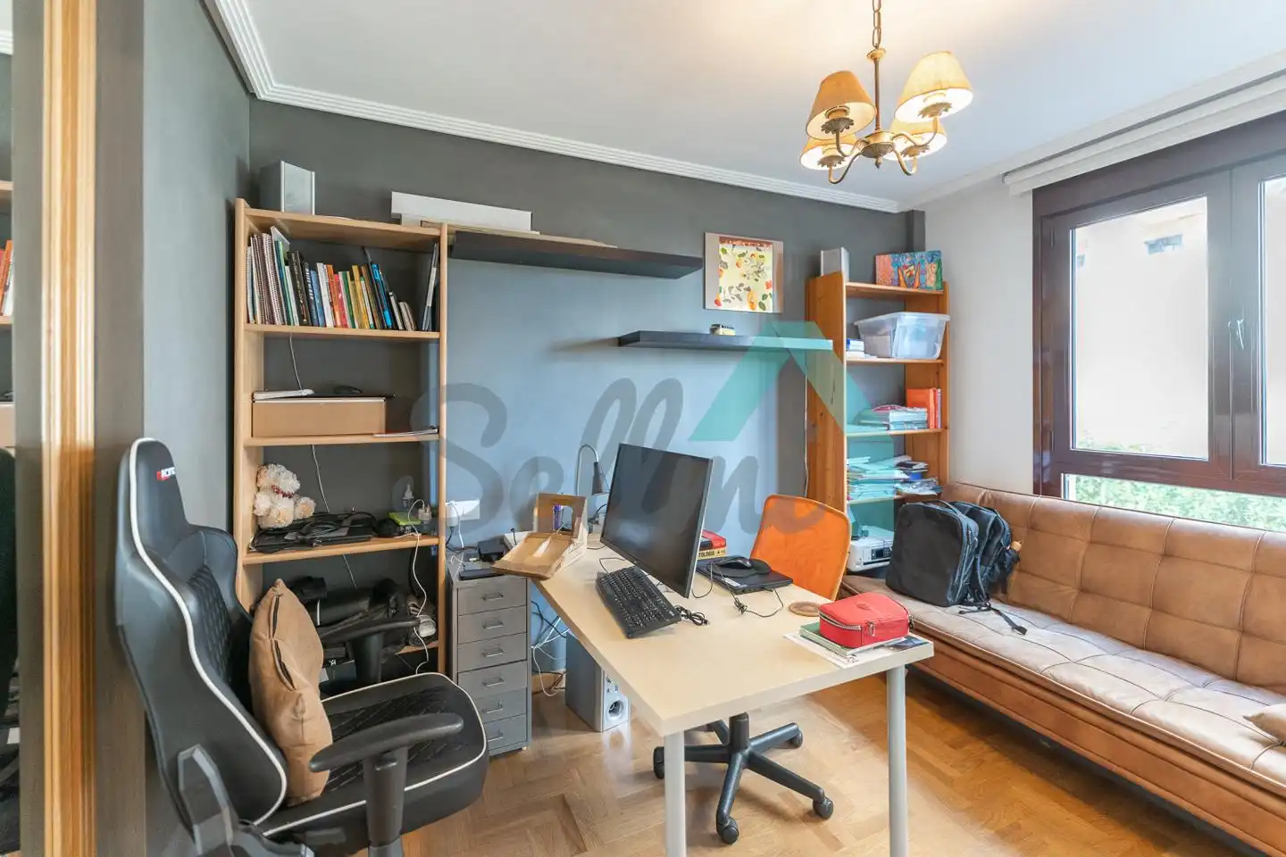 Piso en venta en Oviedo  con Calefacción, Parquet y Trastero