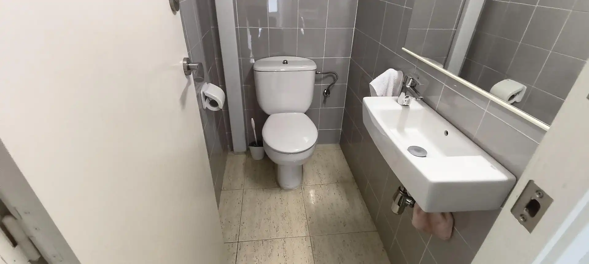 Bany de Local de lloguer en Granollers