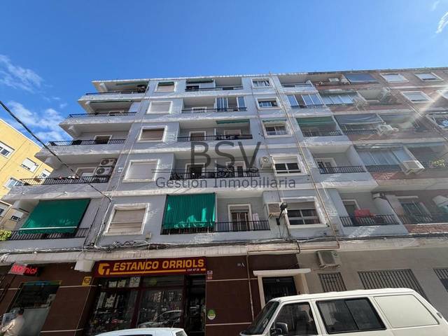 Piso en Venta en Del Pare Viñas, 88 en Els Orriols