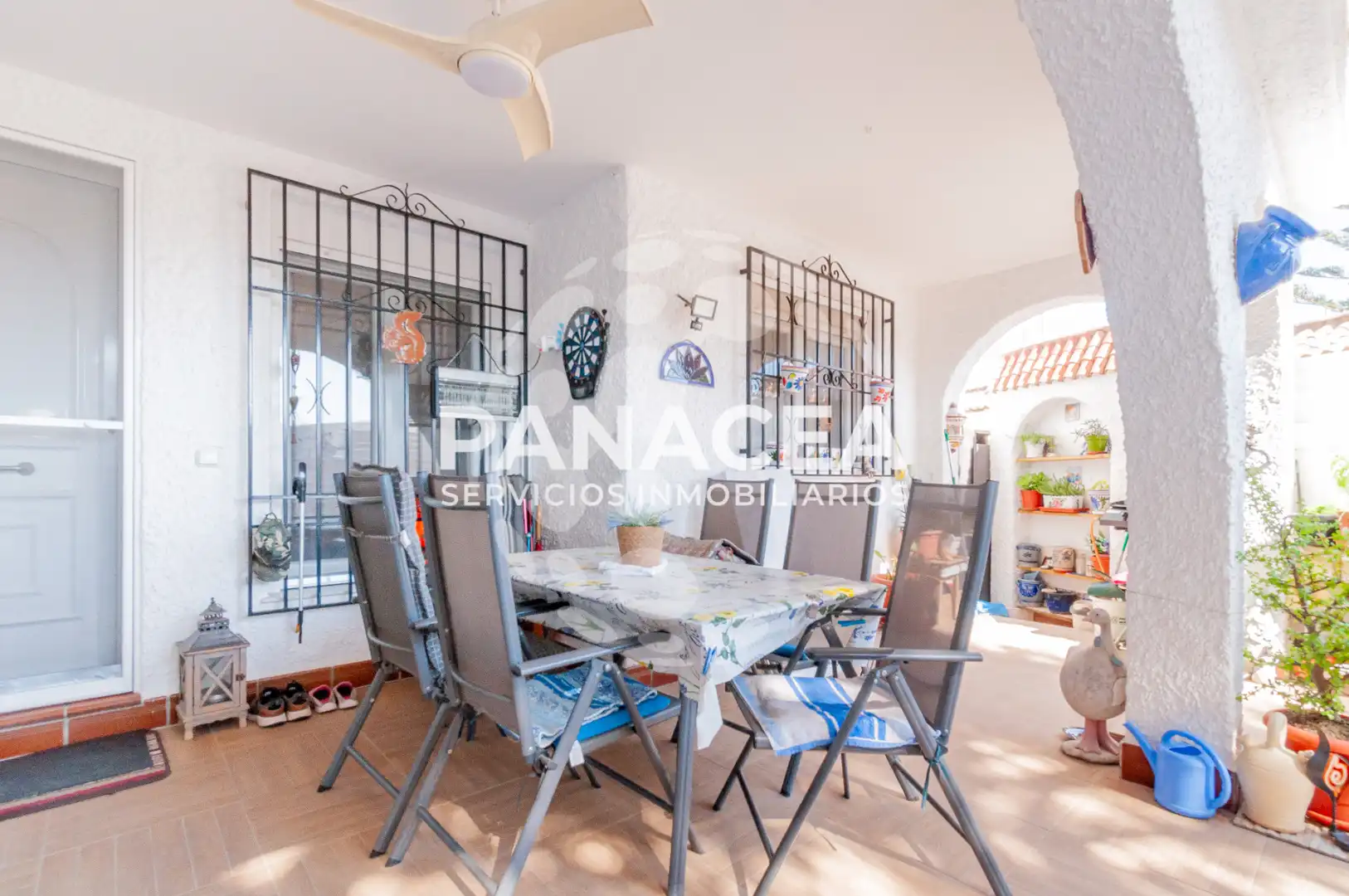 Jardín de Casa o chalet en venta en Vícar con Amueblado, Horno y Lavadora
