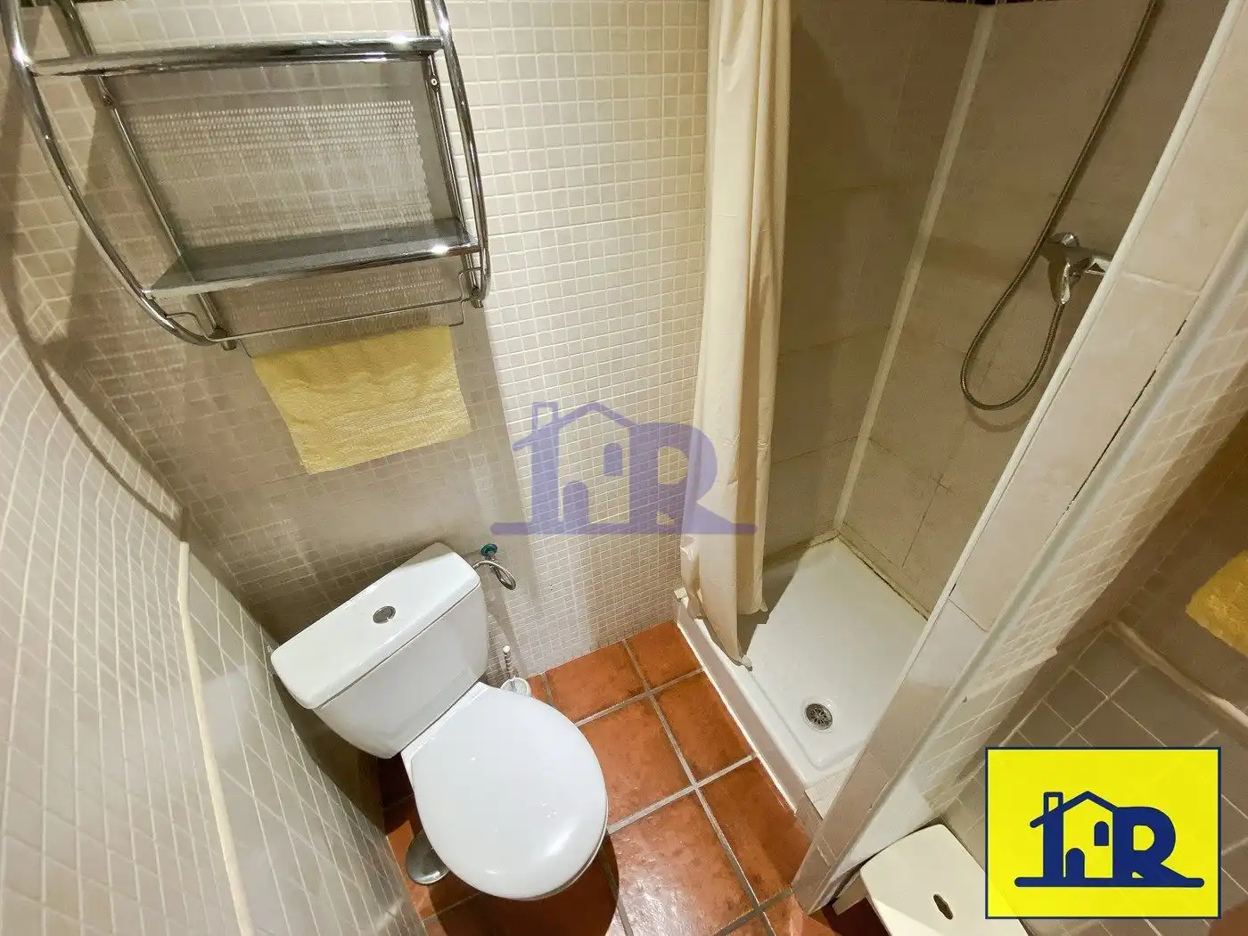 Badezimmer von Wohnung zum Verkauf in Cuenca mit Heizung und Möbliert