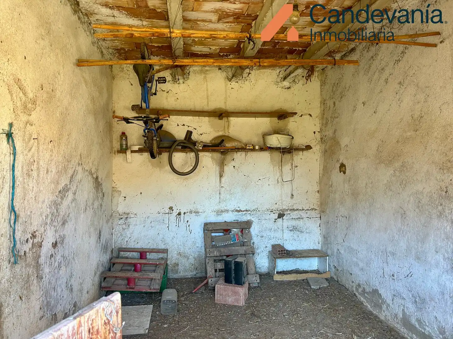 Casa o xalet en venda en Zuera amb Jardí privat