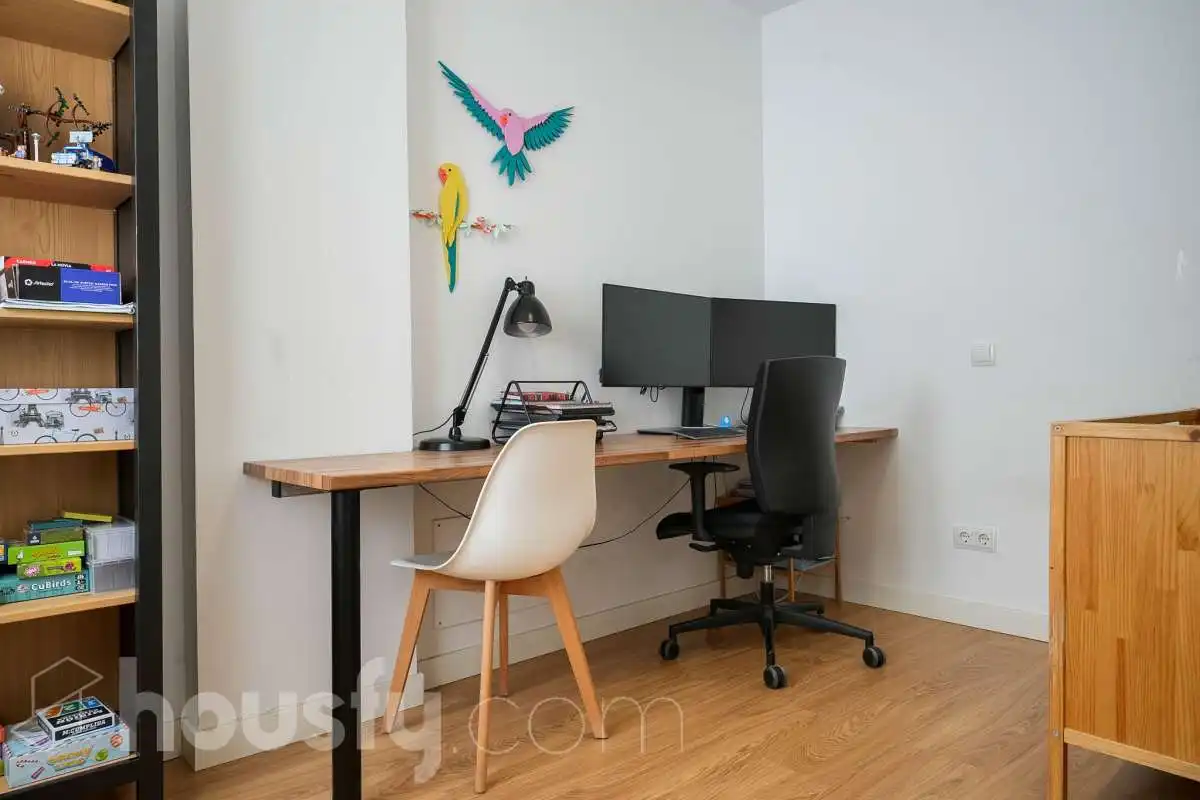 Einfamilien-Reihenhaus zum Verkauf in San Sebastián de los Reyes mit Klimaanlage, Heizung und Terrasse