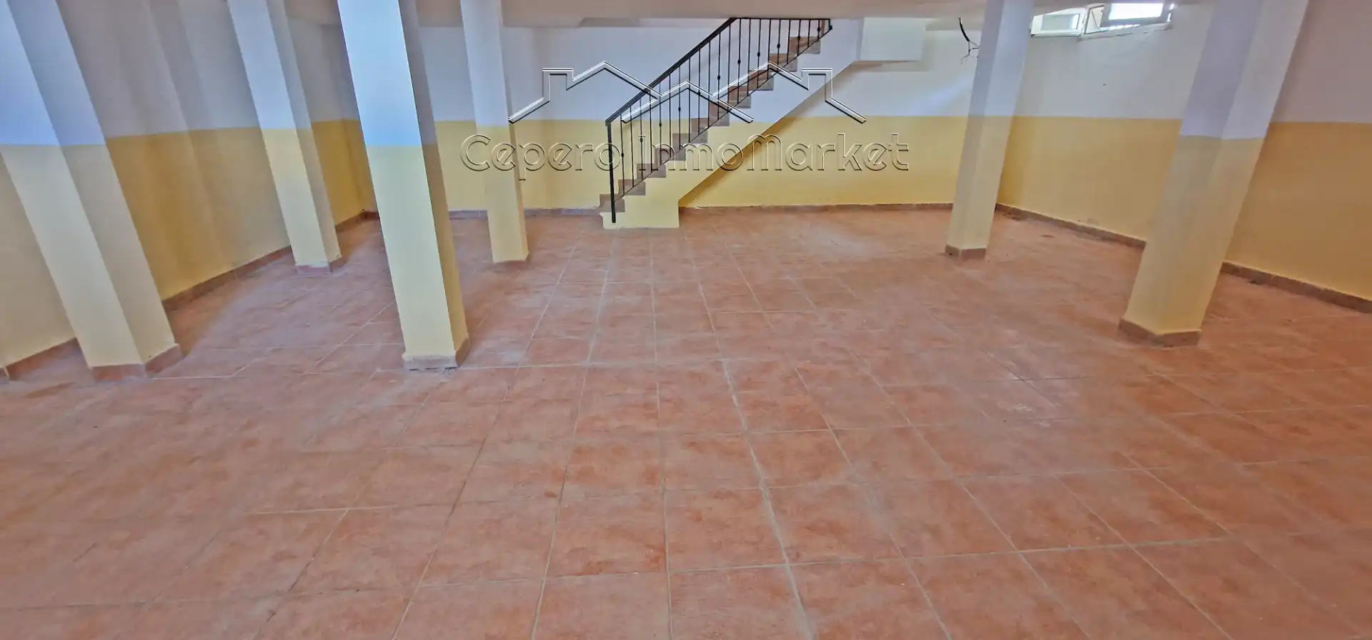 Einfamilien-Reihenhaus zum Verkauf in El Puerto de Santa María mit Privatgarten und Balkon