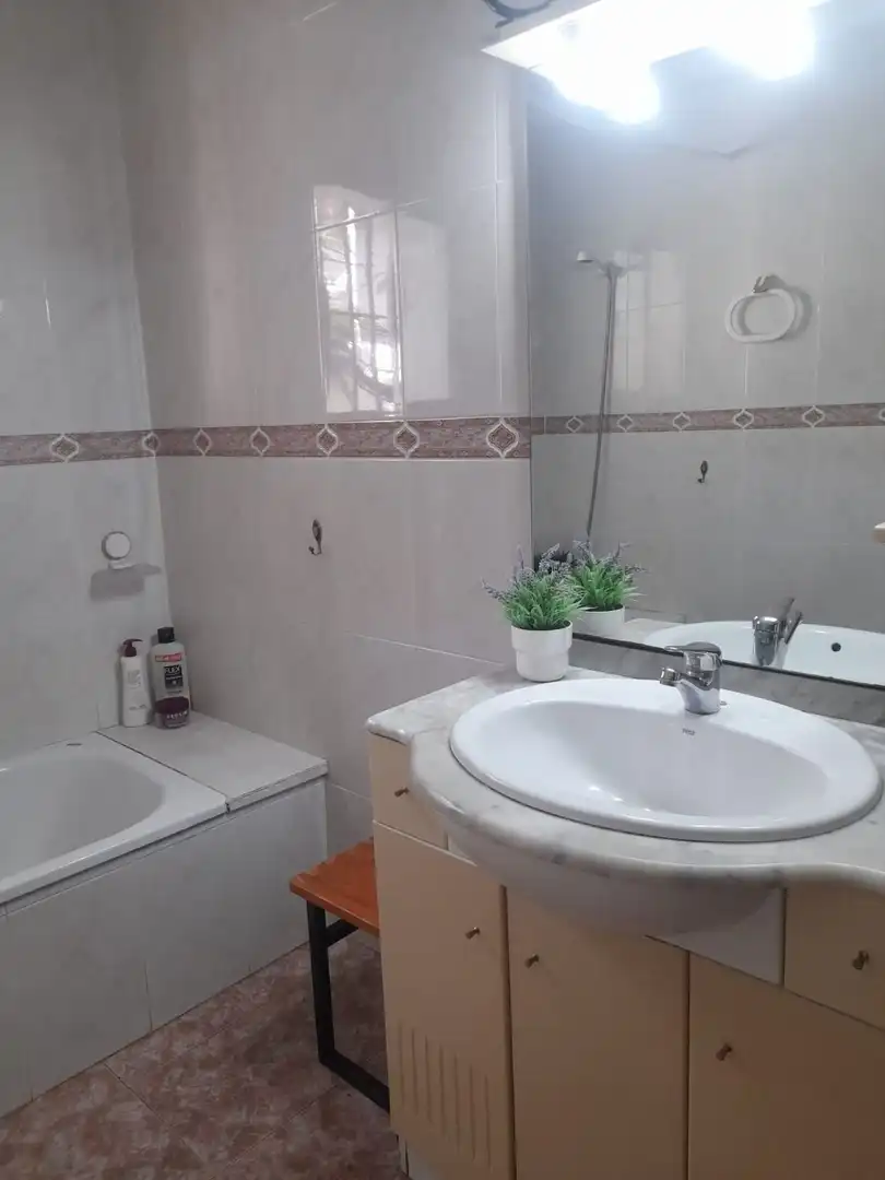 Baño de Finca rústica en venta en Frigiliana con Calefacción, Jardín privado y Terraza
