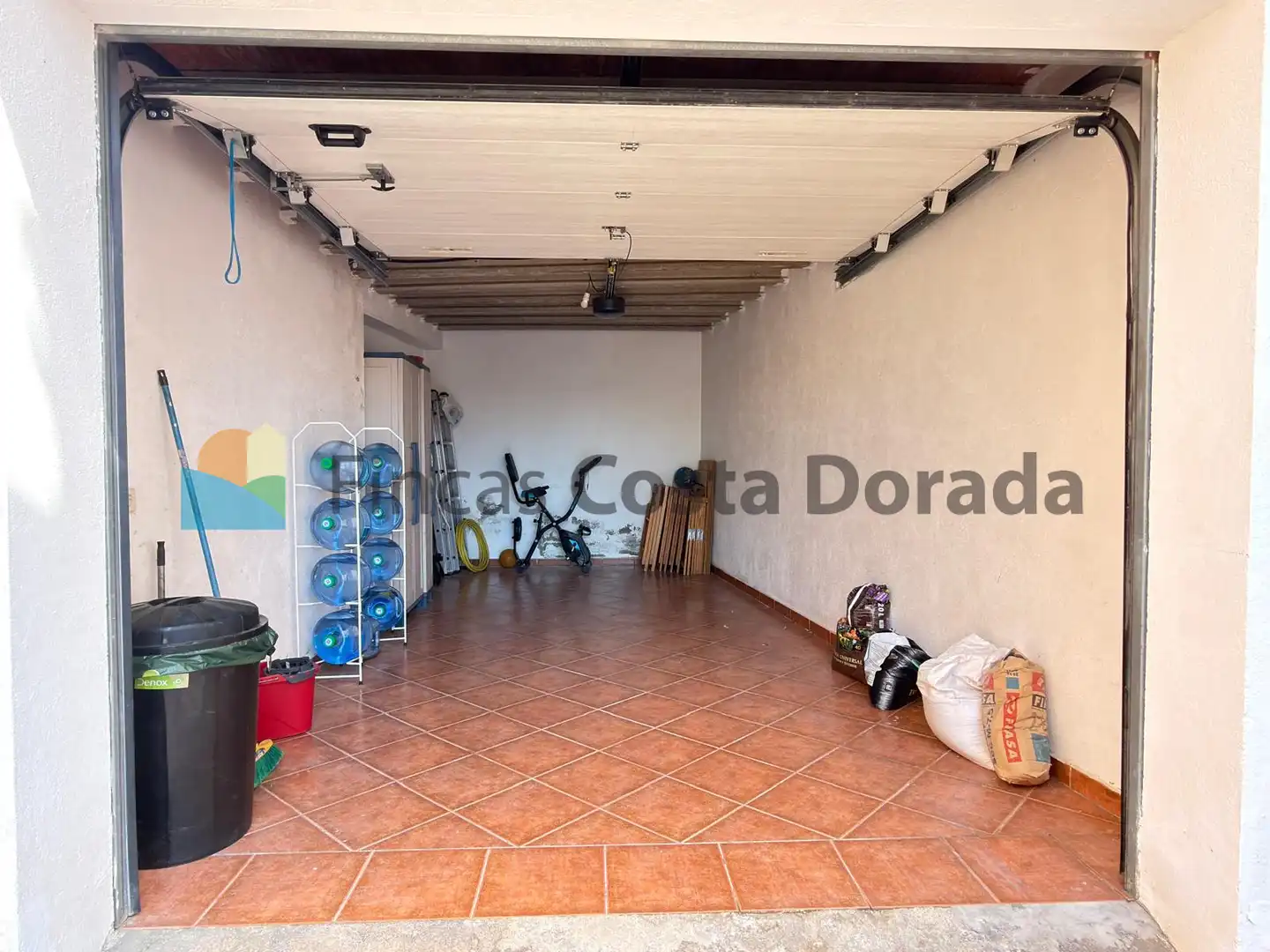Houses for sale in Cubelles  with Air Conditioner, Private garden and Parquet flooring