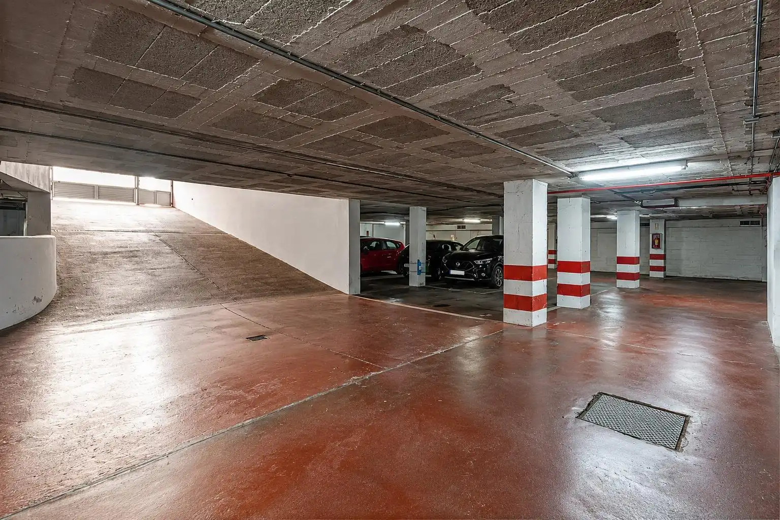 Parking de Planta baja en venta en  Palma de Mallorca con Aire acondicionado, Calefacción y Jardín privado