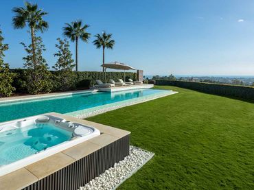 Casa con piscina in vendita a CERRO ARTOLA 1