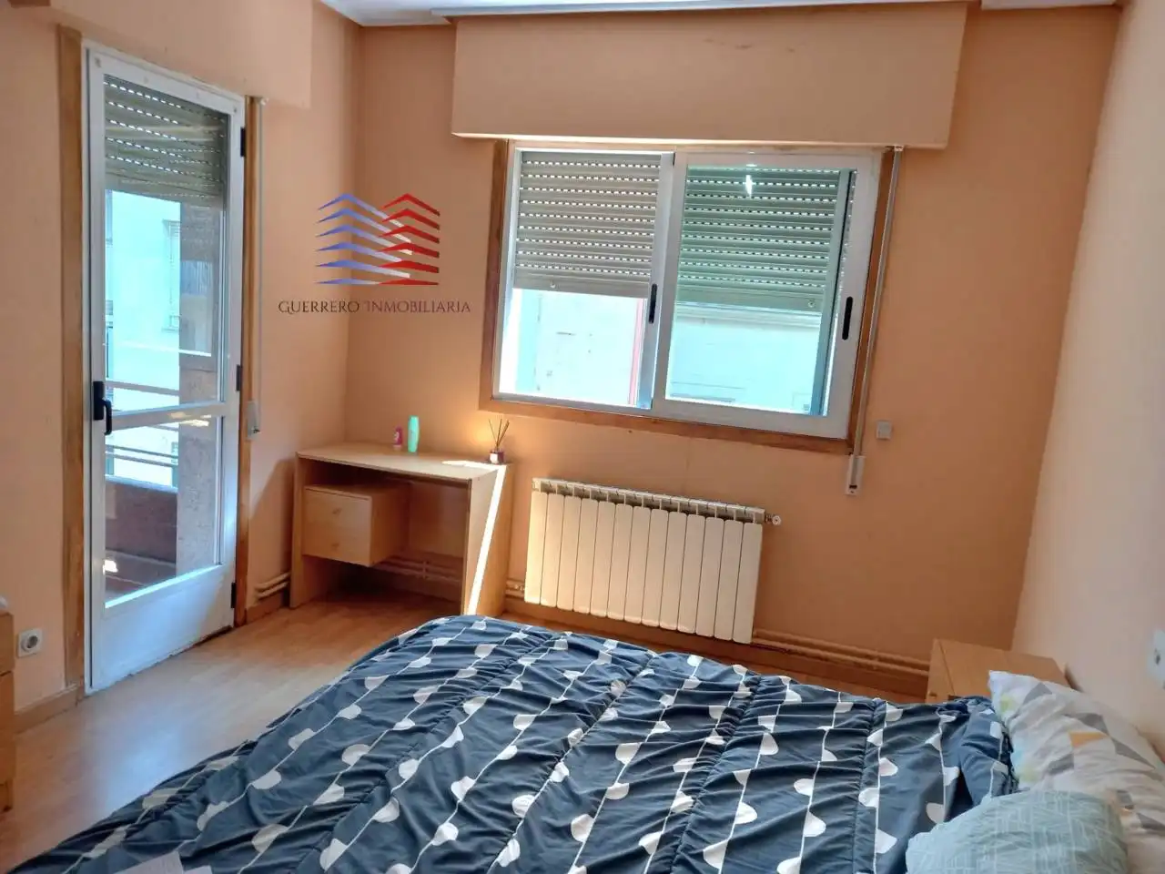 Bedroom of Flat for rent in Ourense Capital   with Heating, Furnished and Balcony