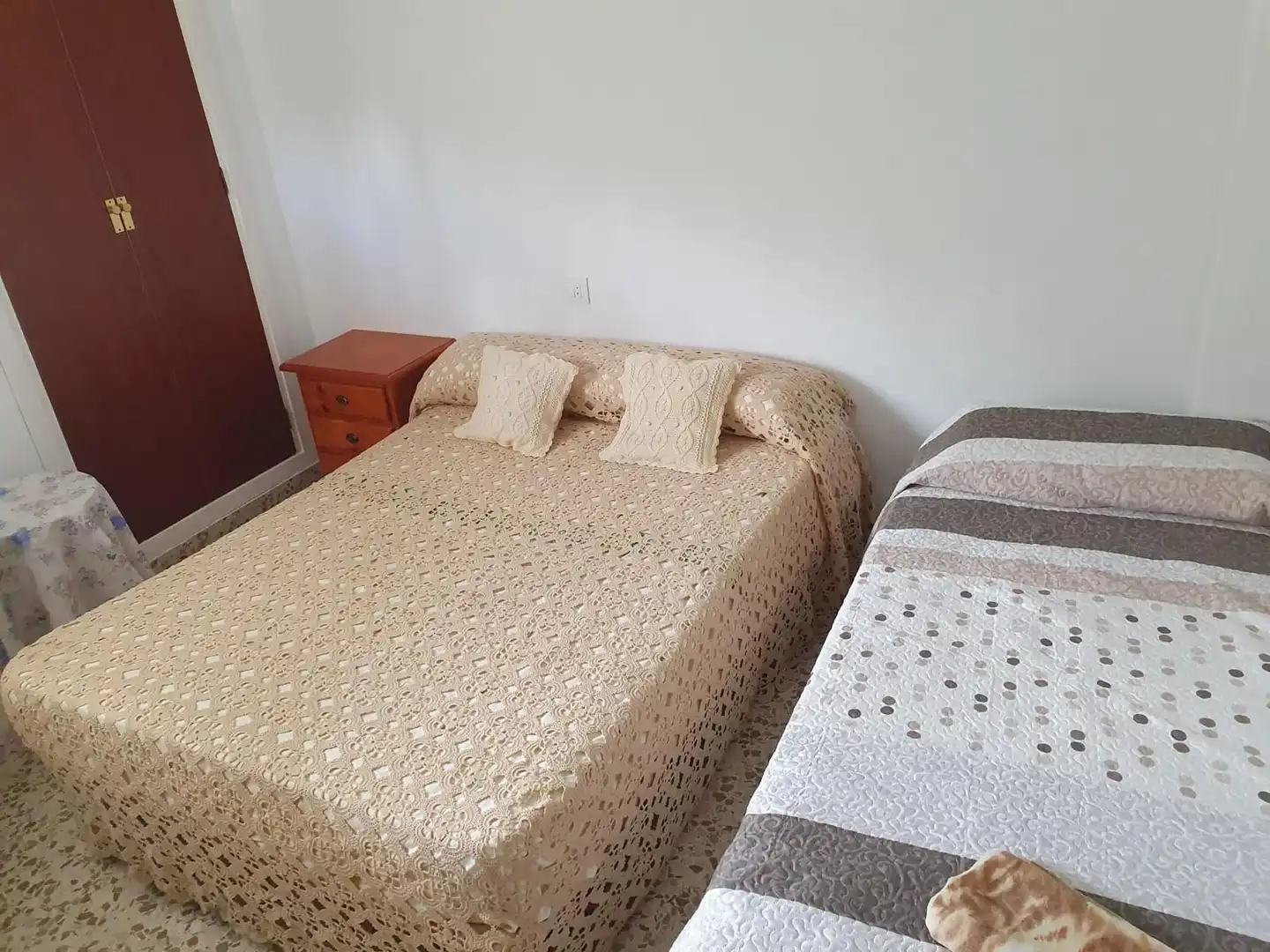 Schlafzimmer von Wohnung zur Miete in Sotogrande mit Möbliert und Gemeinschaftspool