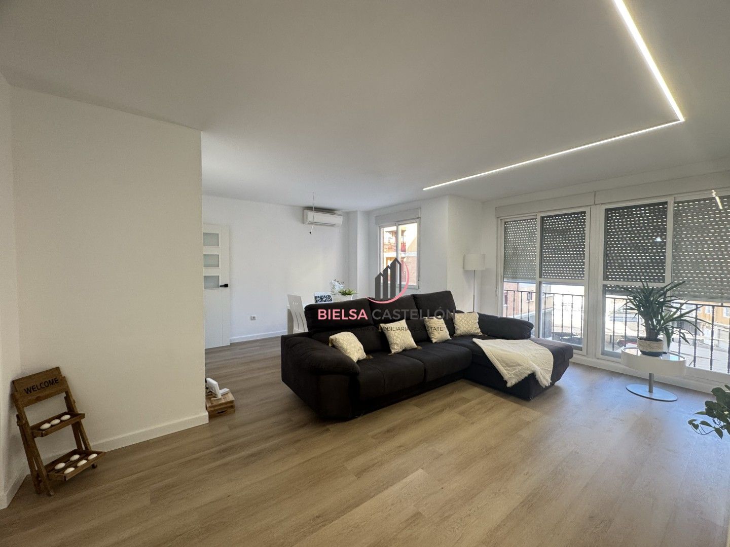 Sala d'estar de Pis en venda en Vila-real amb Aire condicionat i Moblat