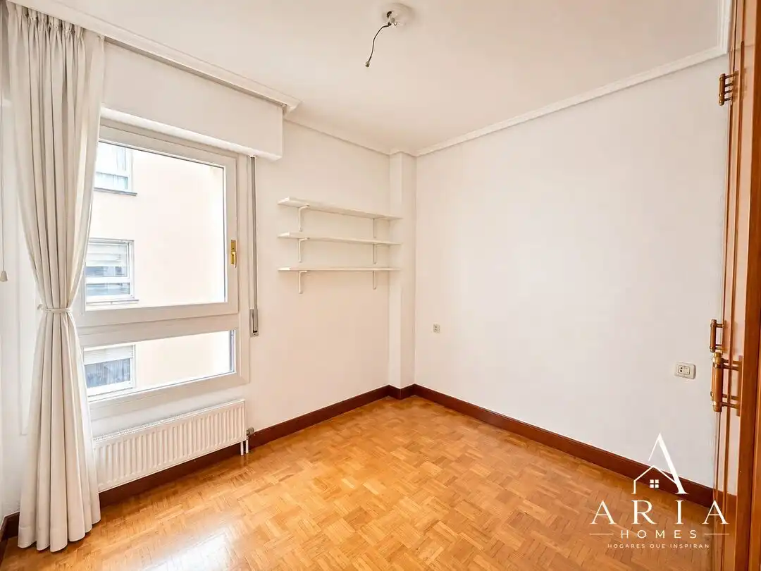 Piso con ascensor en venta en Saratsate Musikariaren Kalea, imagen 36