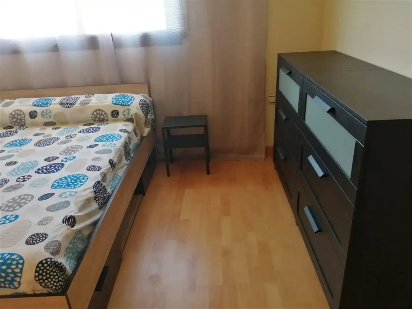 Schlafzimmer von Wohnung zur Miete in  Murcia Capital mit Klimaanlage und Balkon