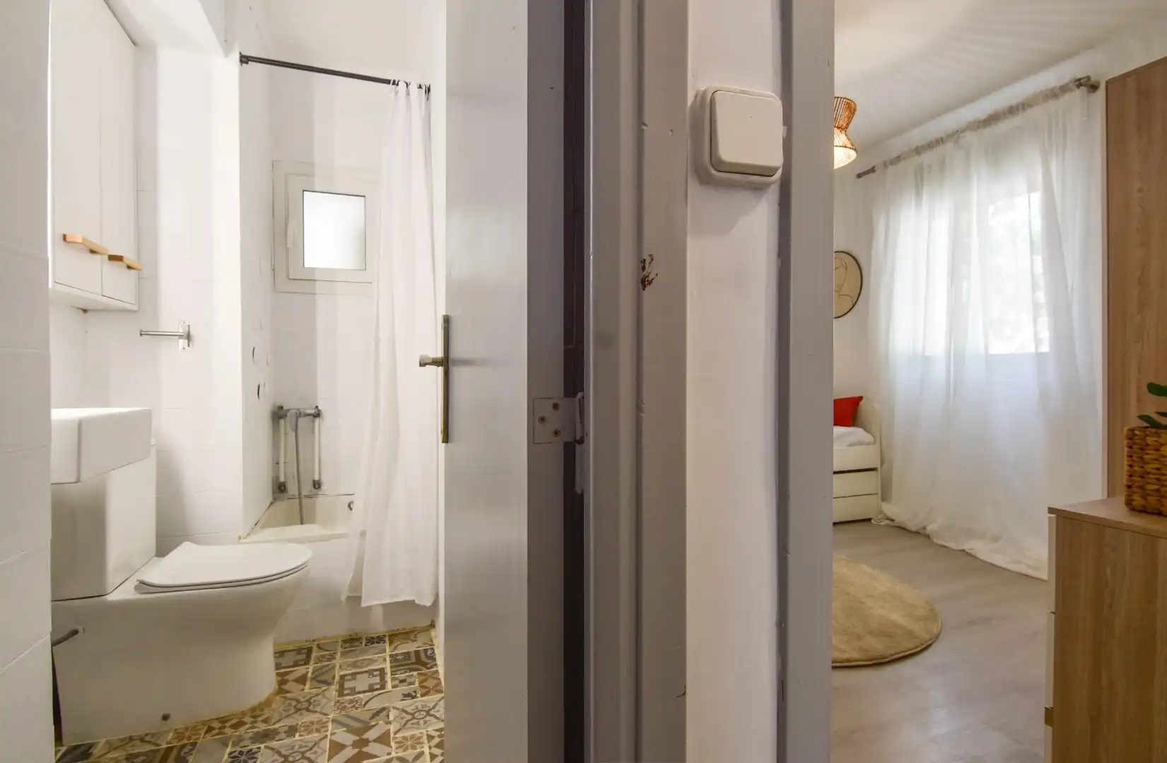 Badezimmer von Wohnung zum Verkauf in Alboraya mit Klimaanlage, Abstellraum und Balkon