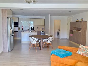 Piso con piscina en venta en Avenida Carvajal