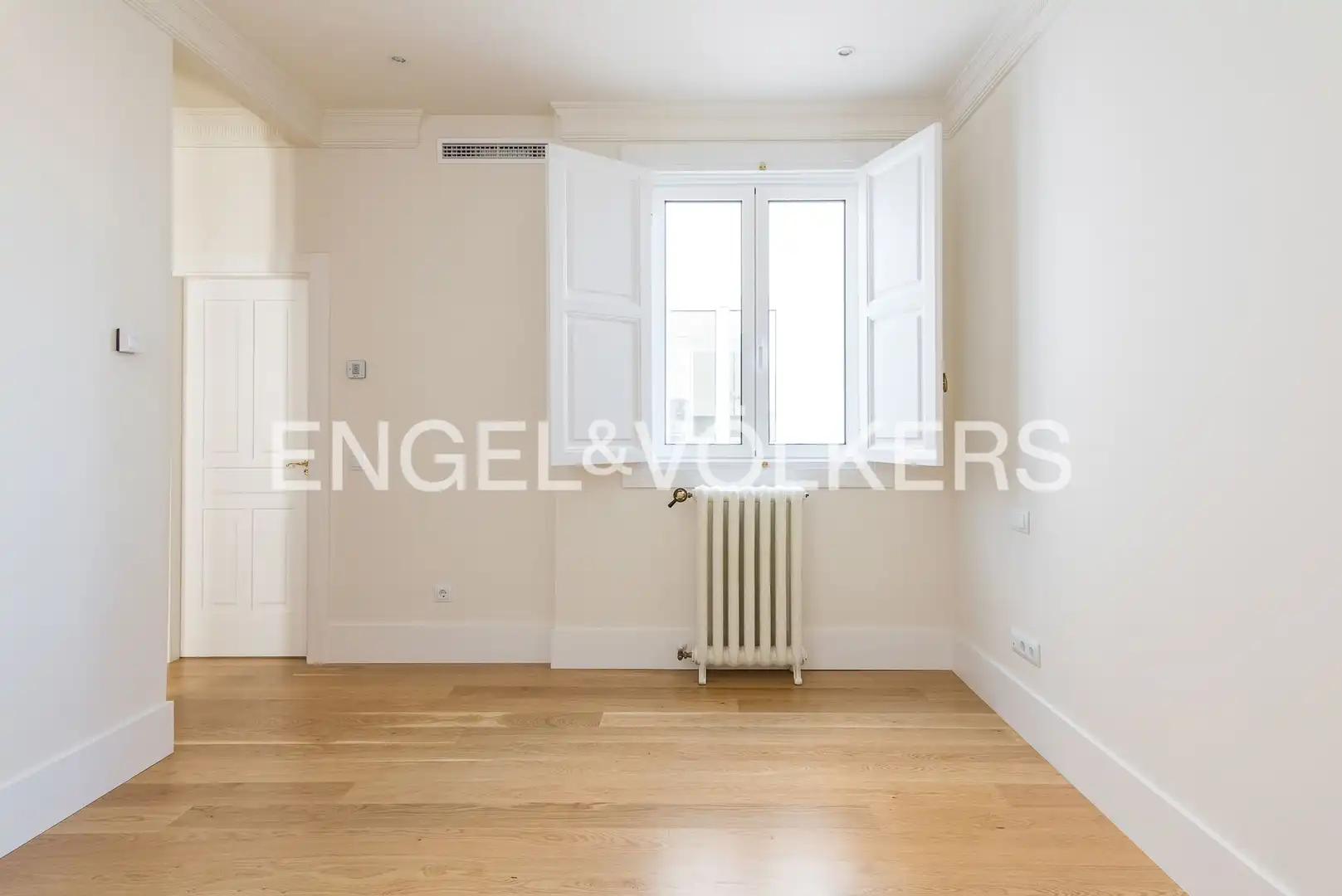 Flat with terrace to rent in Paseo del Prado, imagen 38