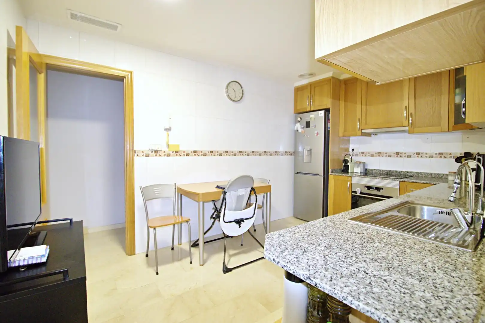 Kitchen of Flat for sale in Elche / Elx  with Air Conditioner and Alarm