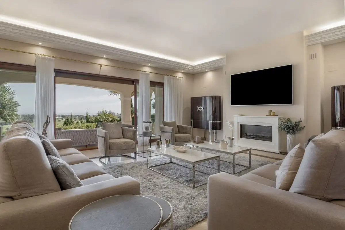 Chalet con piscina en venta en Los Flamingos, imagen 16