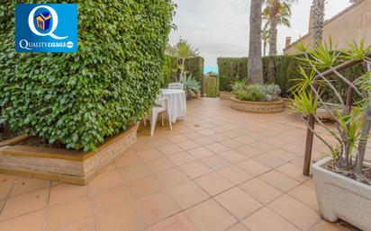 Jardí de Casa o xalet en venda en Alicante / Alacant amb Aire condicionat, Calefacció i Terrassa