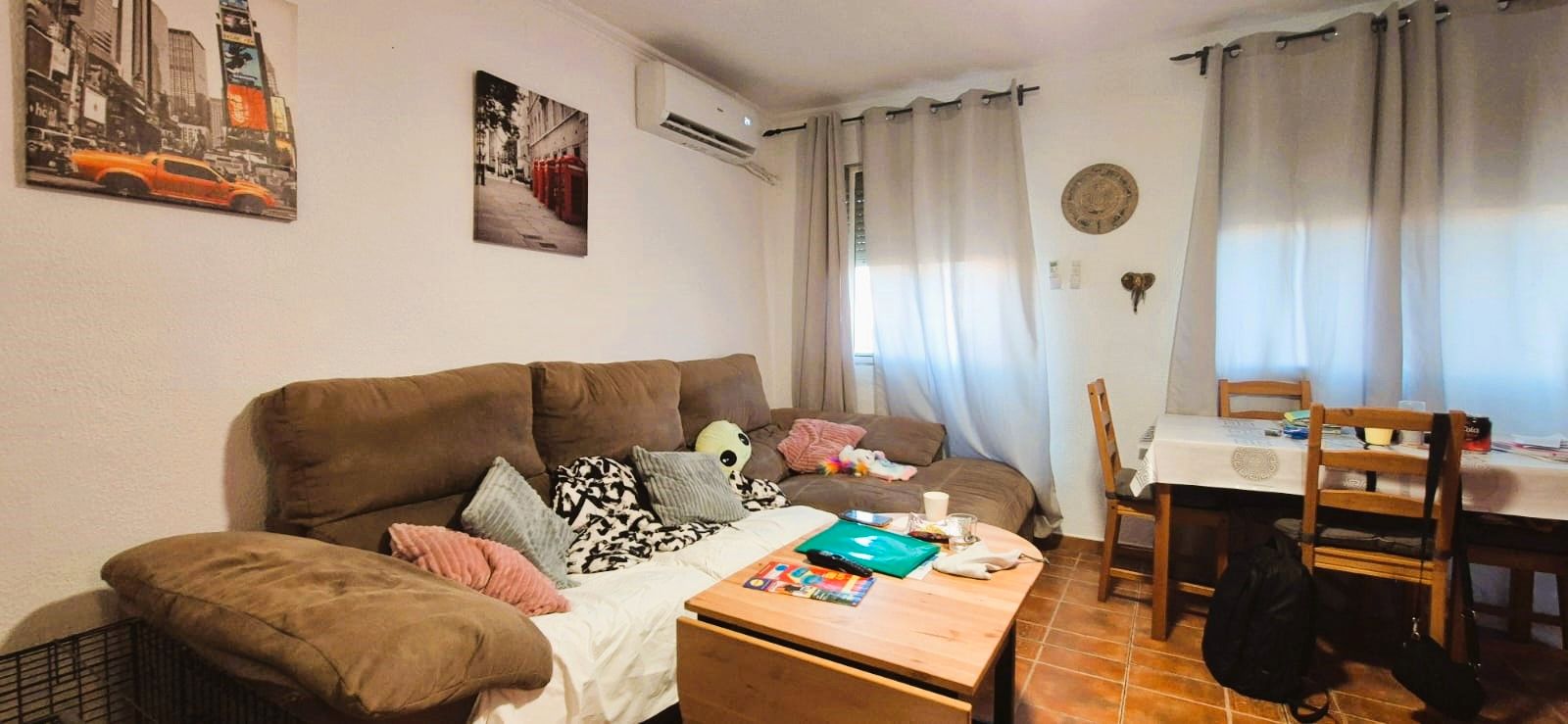 Sala d'estar de Pis en venda en Málaga Capital amb Aire condicionat i Moblat