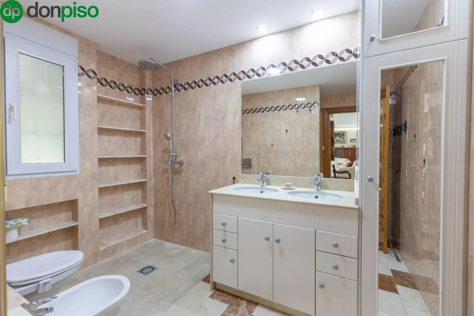 House with pool for sale in Avenida MONTEVIVE, imagen 23
