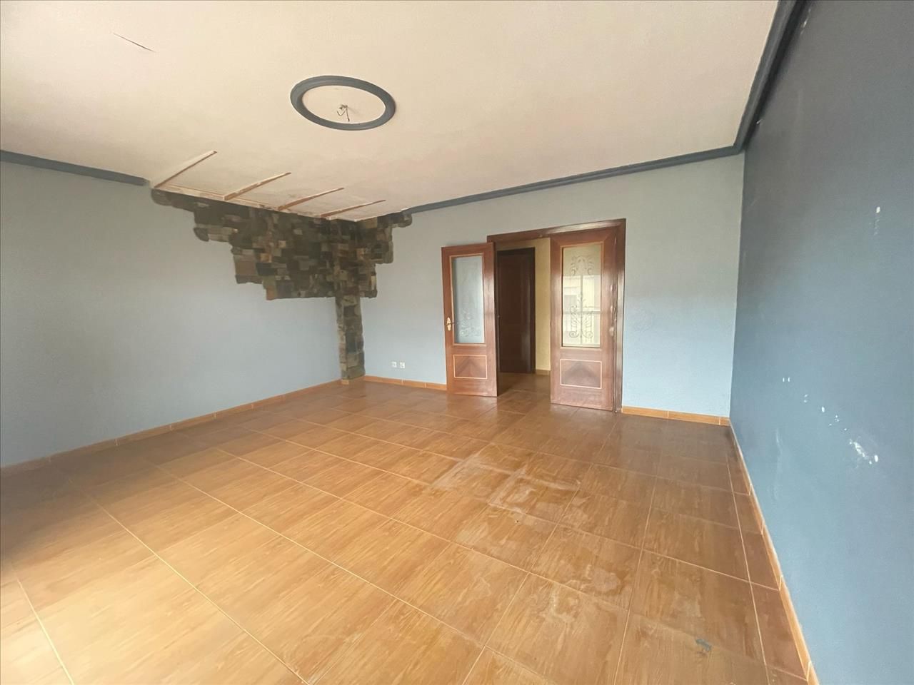 Sala d'estar de Pis en venda en La Carolina amb Traster