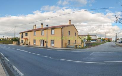 Außenansicht von Haus oder Chalet zum verkauf in Oza dos Ríos