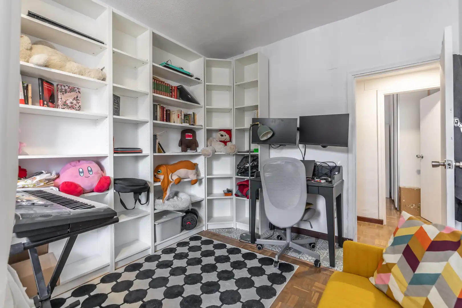 Living room of Flat for sale in Madrid  with Heating