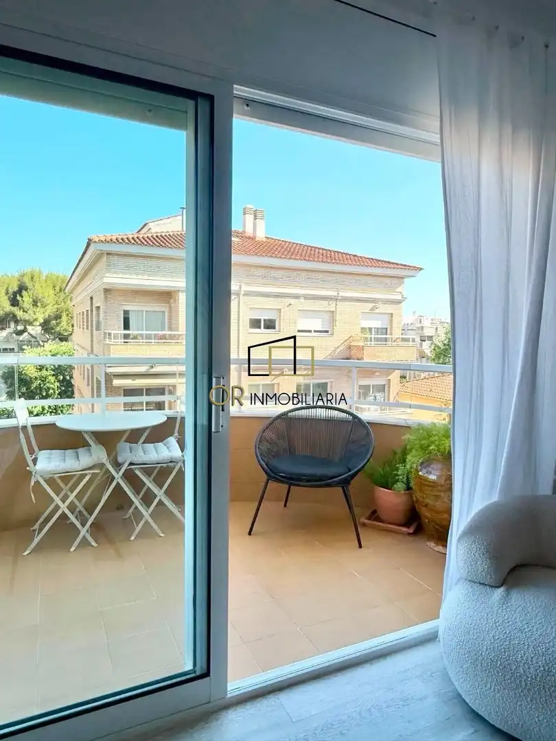 Terraza de Piso en venta en Vilanova i la Geltrú con Calefacción, Parquet y Terraza