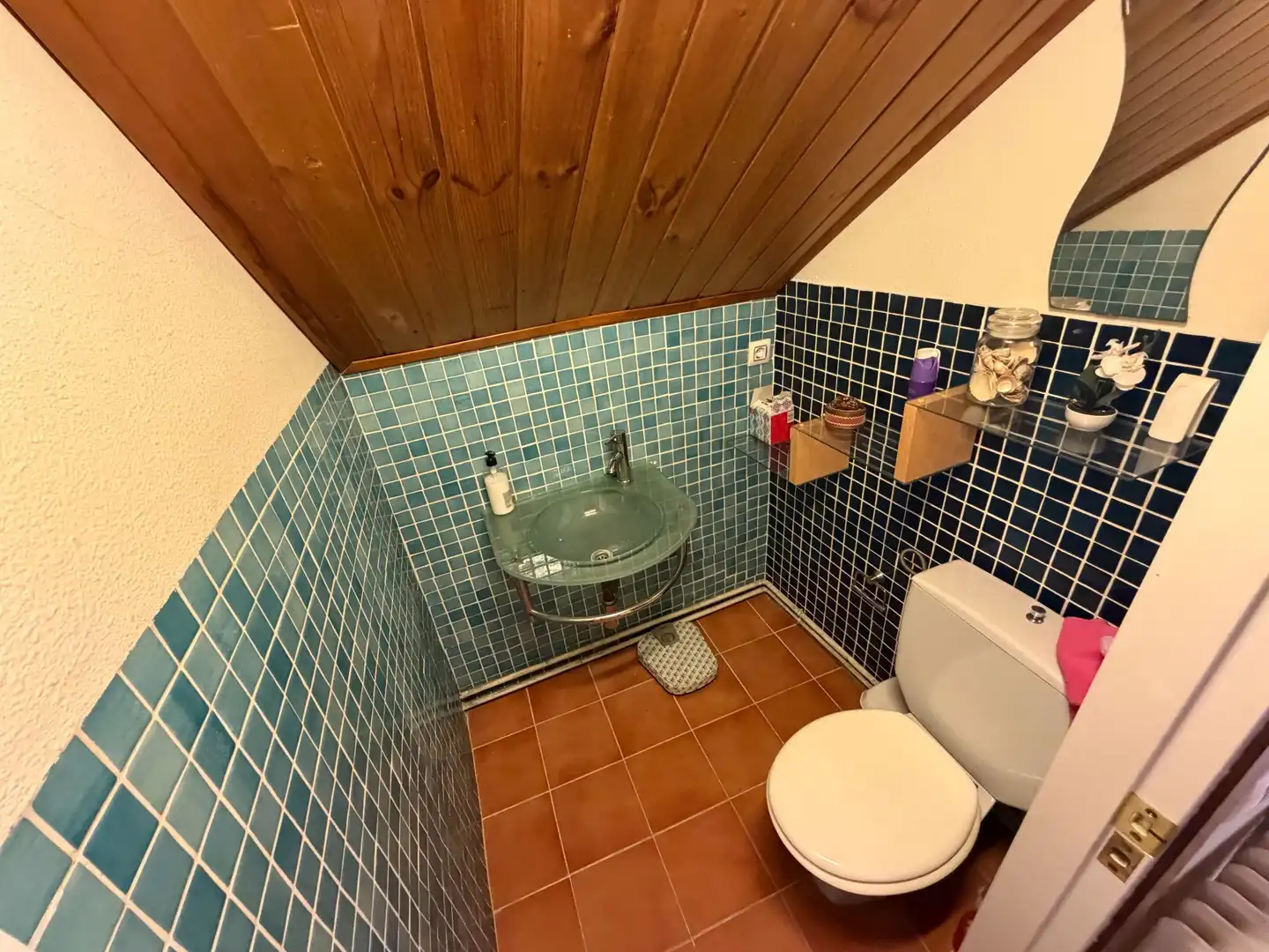 Bany de Casa o xalet en venda en Esparreguera amb Aire condicionat, Calefacció i Jardí privat
