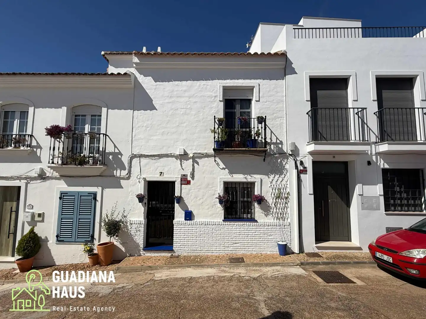 Vista exterior de Casa adosada en venda en Ayamonte amb Aire condicionat, Calefacció i Terrassa