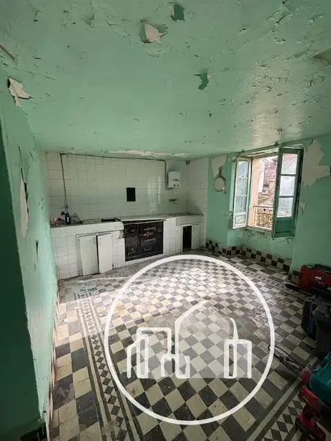 Kitchen of Houses for sale in Junta de Traslaloma