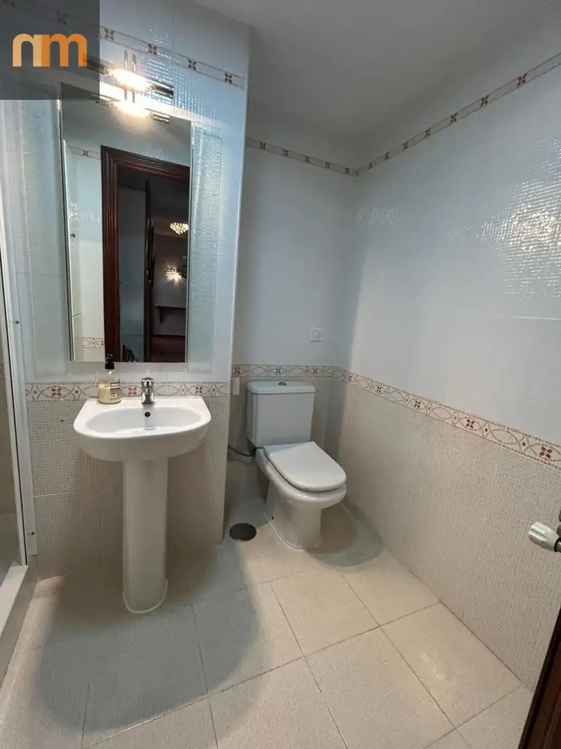 Flat for sale in Calle ALONDRA, Vista Alegre