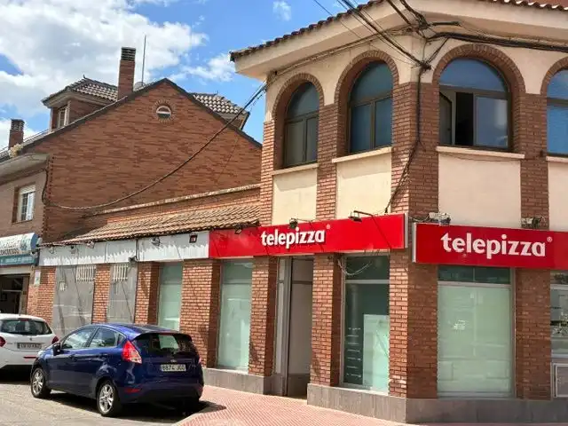 Office for rent in Alcalá de Henares  with Air Conditioner, Heating and Terrace